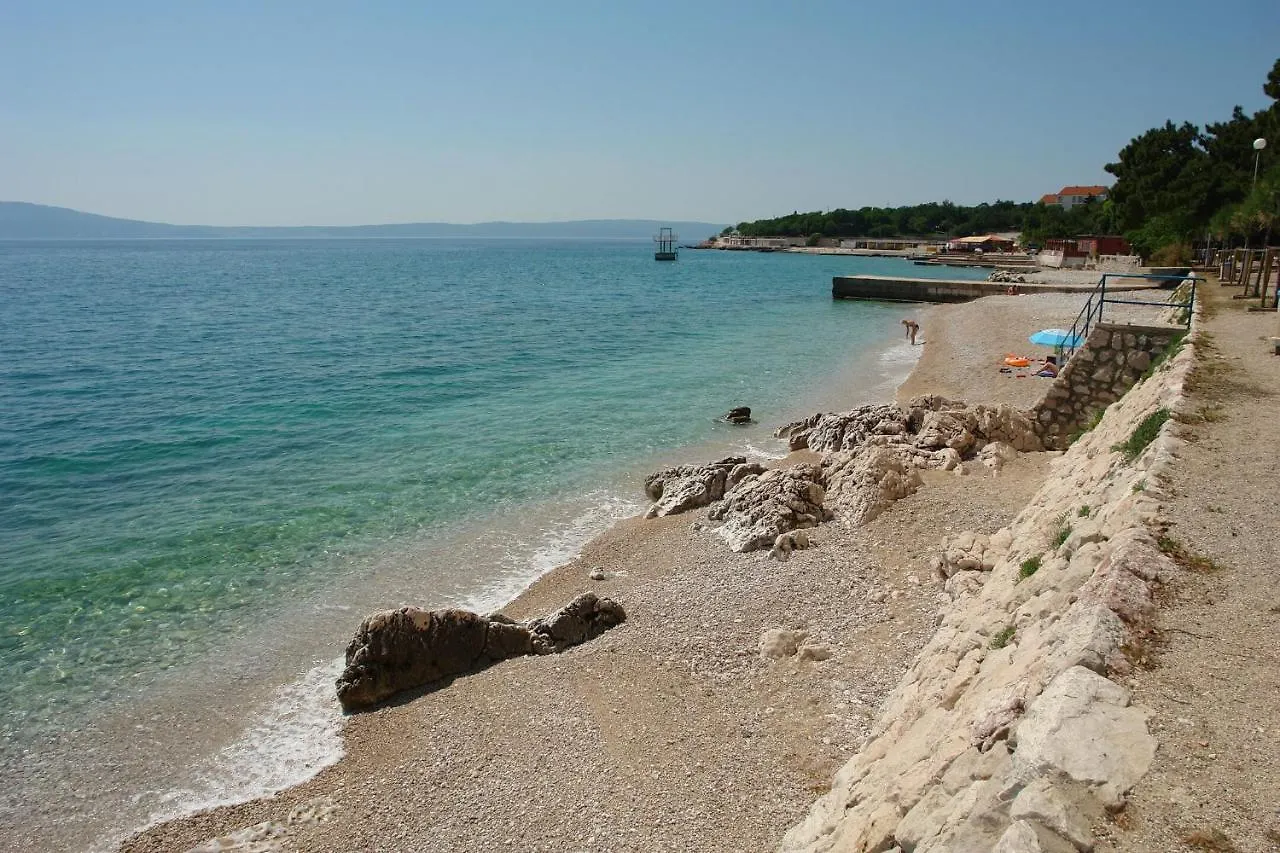 Apartments Nero Novi Vinodolski 0*,  Croatia