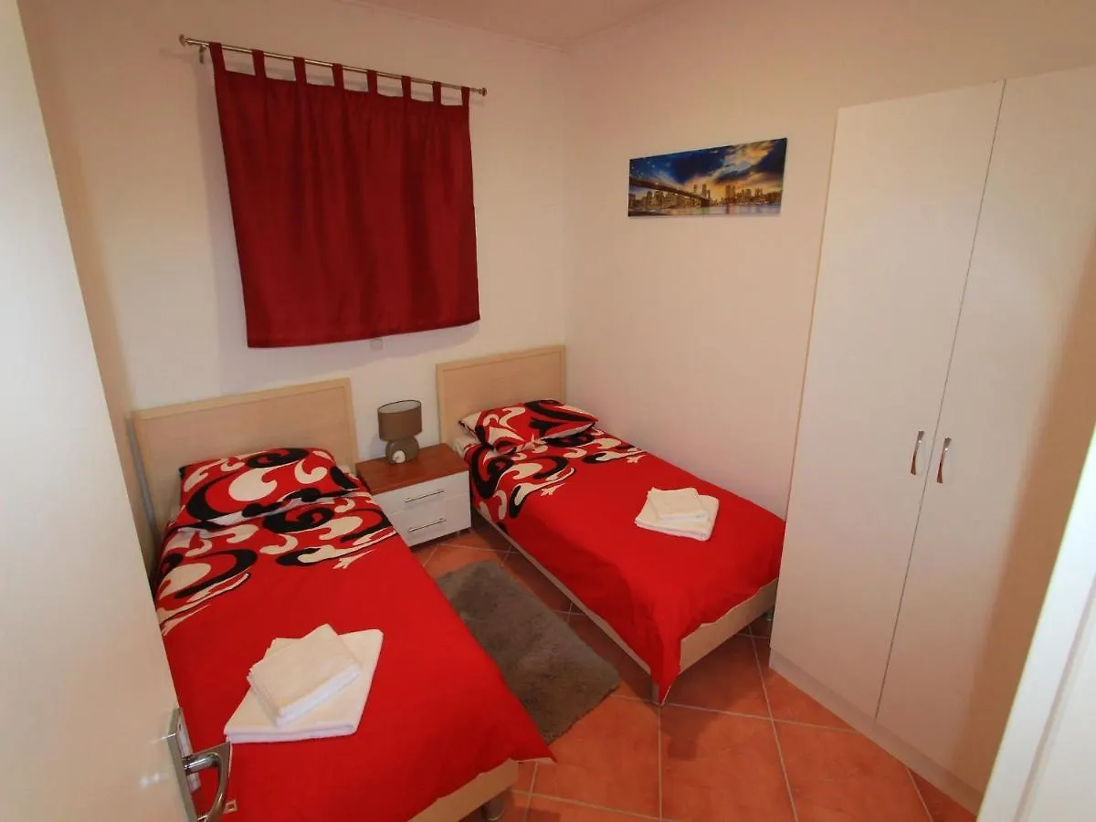 Apartments Nero Novi Vinodolski Croatia